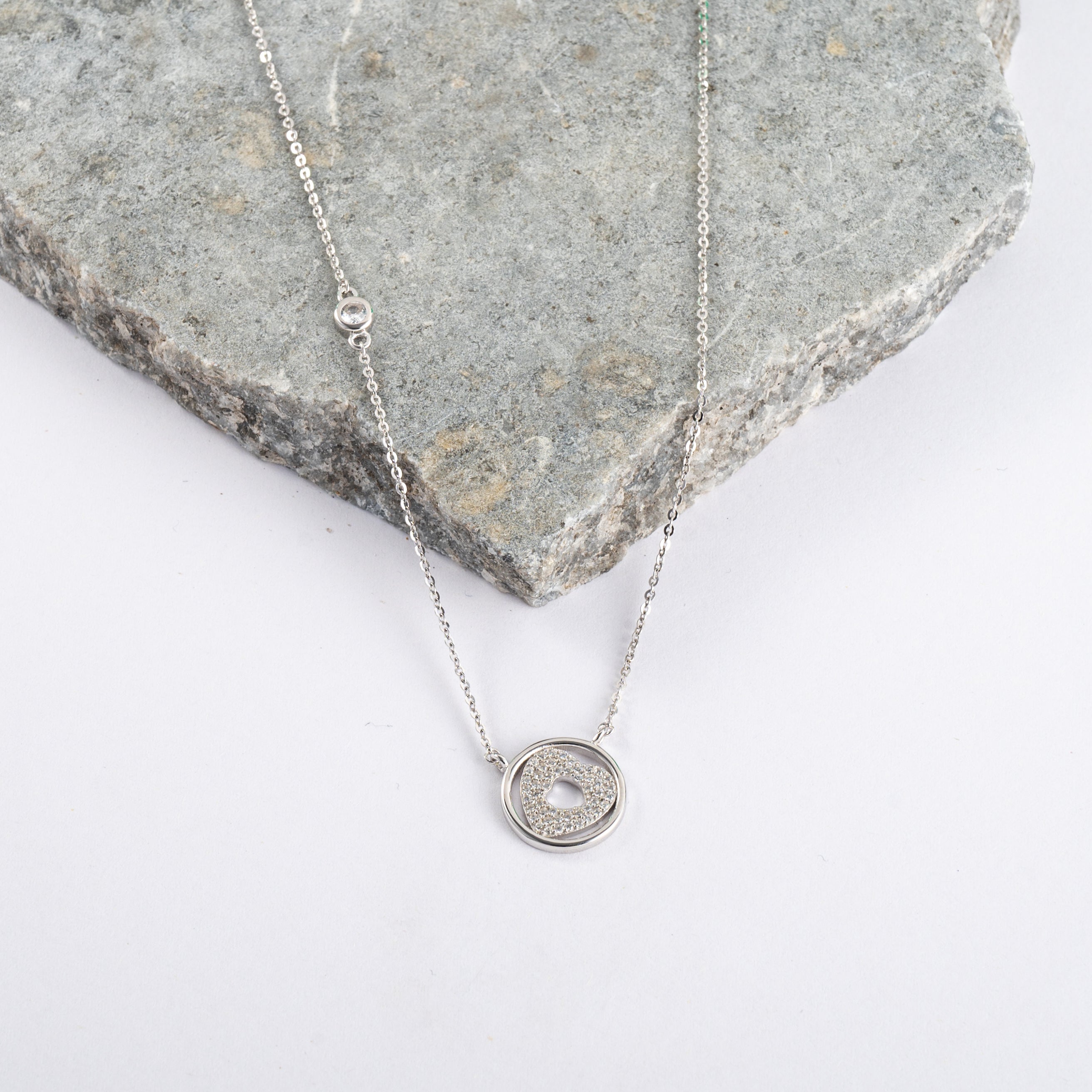 Round Shape Silver CZ Pendant Necklace